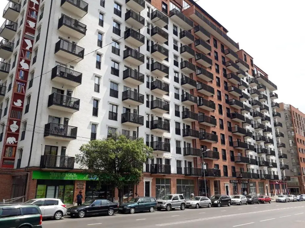 Тбилиси: Flat 43B in old Tbilisi
