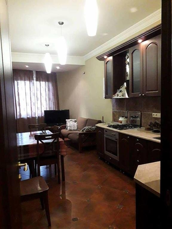 Тбилиси: Apartment on Chikovani str 4/8