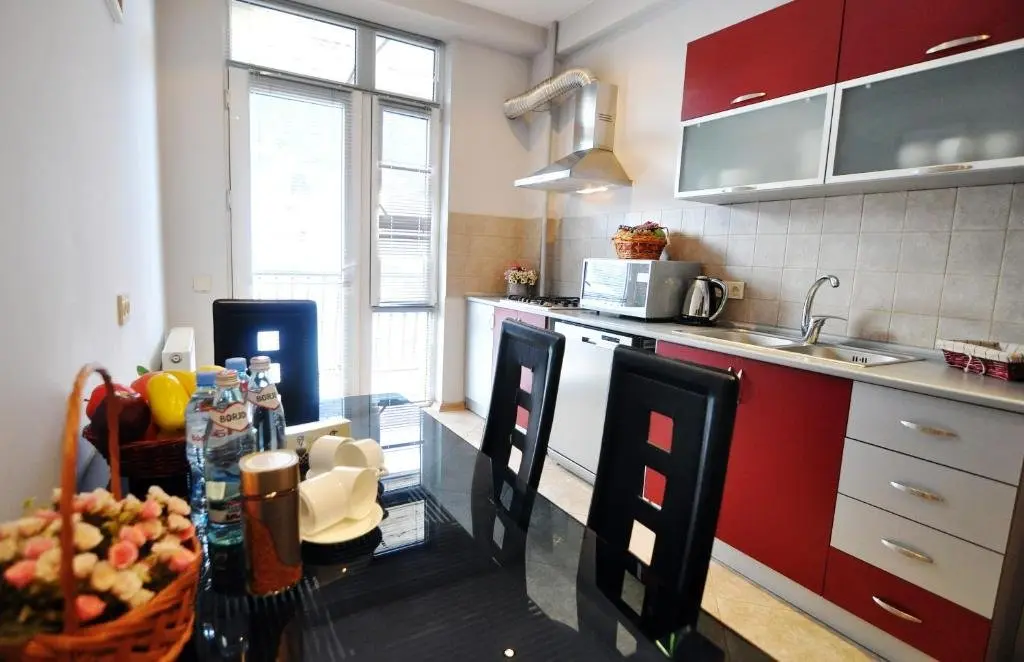 Тбилиси: Serviced Apartment On Rustaveli Avenue 4