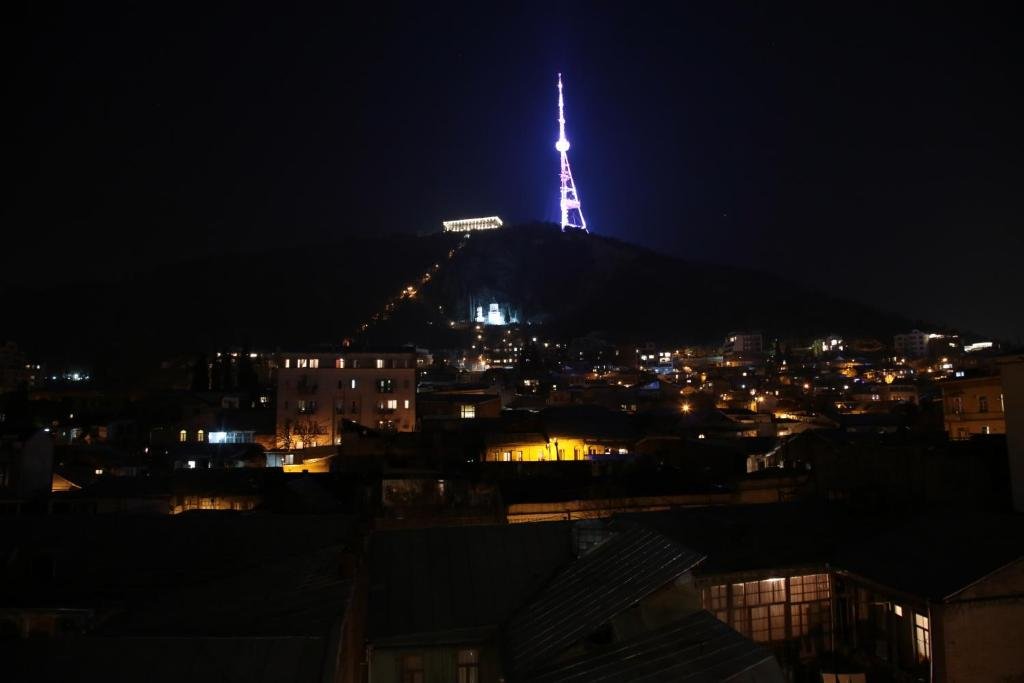 Тбилиси: Serviced Apartment On Rustaveli Avenue 4