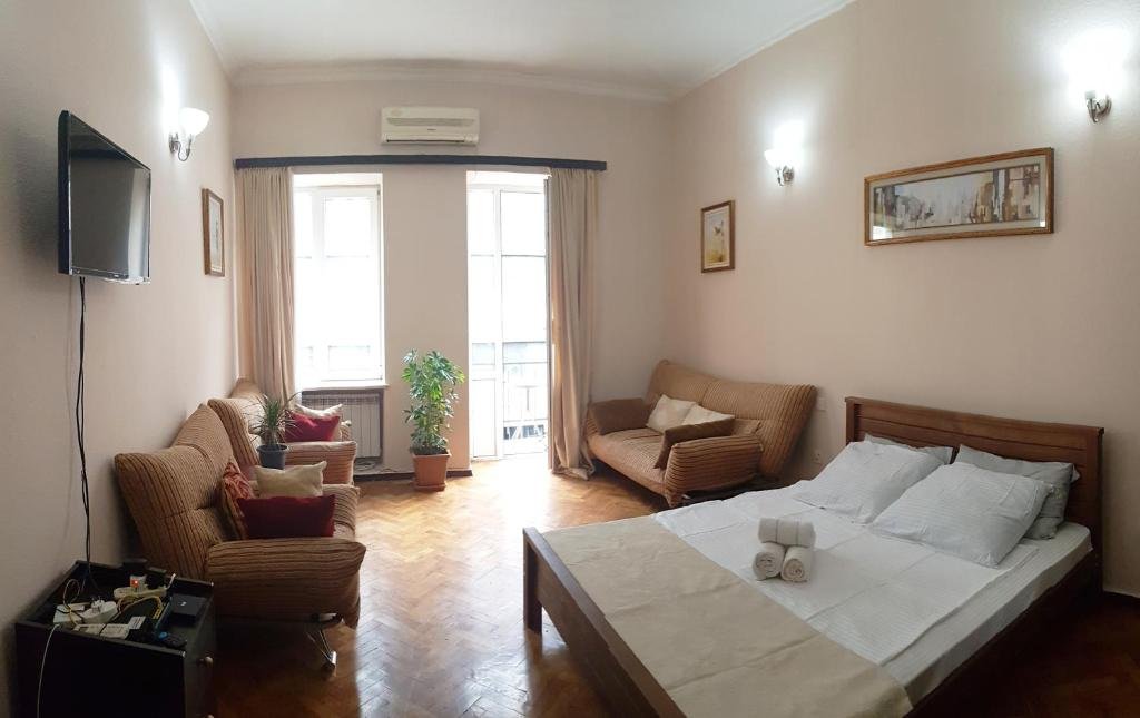Тбилиси: Tamar Chovelidze 3 Apartment