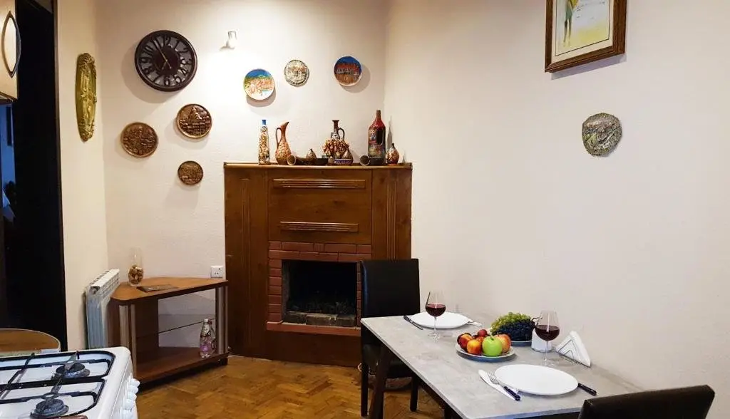Тбилиси: Tamar Chovelidze 3 Apartment