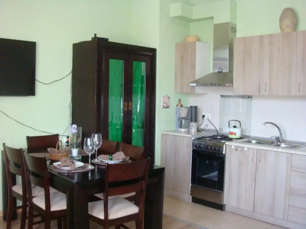Тбилиси: Residential Building M2