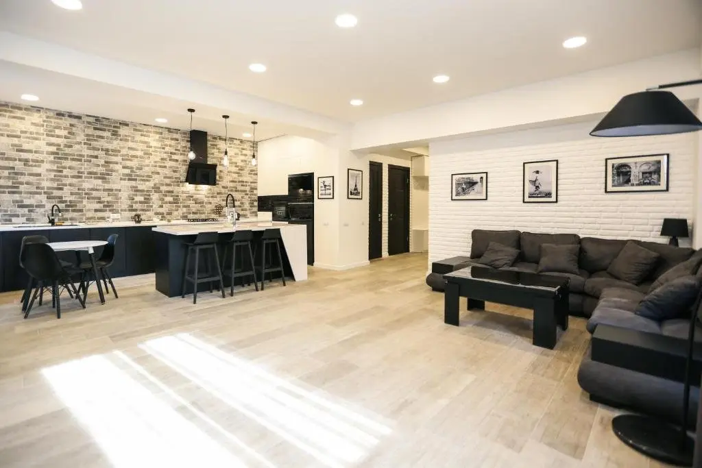 Тбилиси: Hosthub Deluxe Apartment At Vera