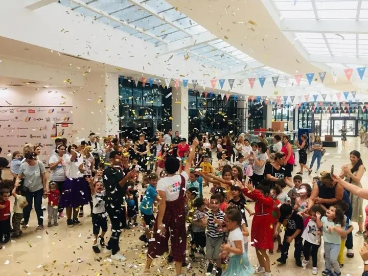 Батуми: Metrocity Batumi, 6000 Lech And Maria Kaczynski St, Batumi, Gurcistan
