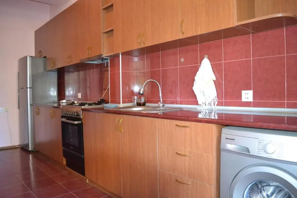 Тбилиси: Nino Ramishvili Street N5b