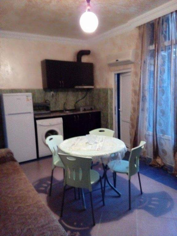 Батуми: Shapatava Ln Komnata 4