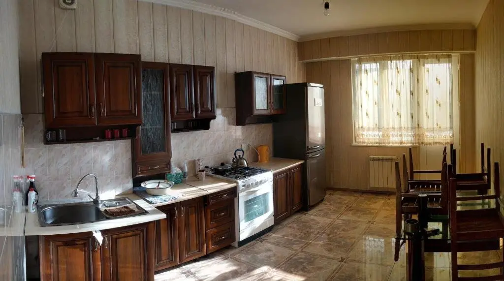 Тбилиси: M.Aleksidze Street 1 Block 1 Entrance 1 Floor 11