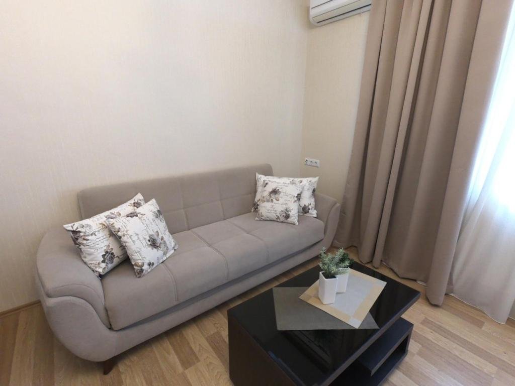 Тбилиси: 68 Merab Kostava Street