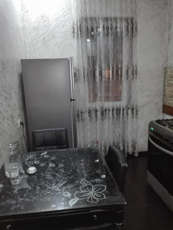 Батуми: Galaqtion Tabidzis 21 Kvartira 25