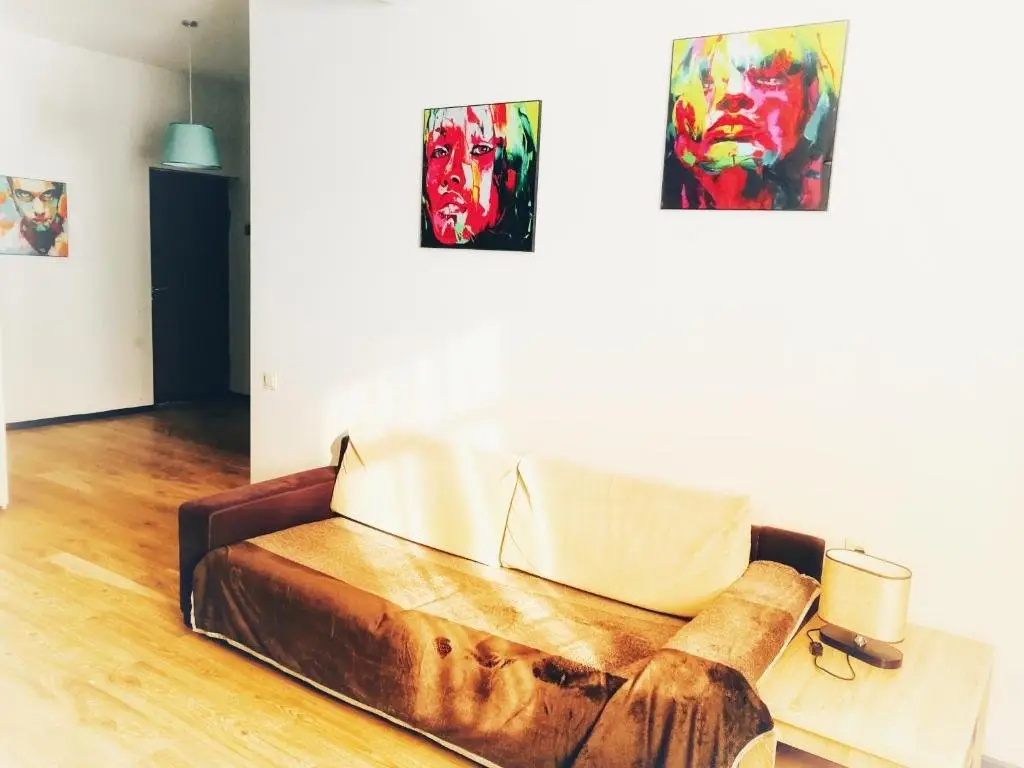 Тбилиси: Dina's Apartment