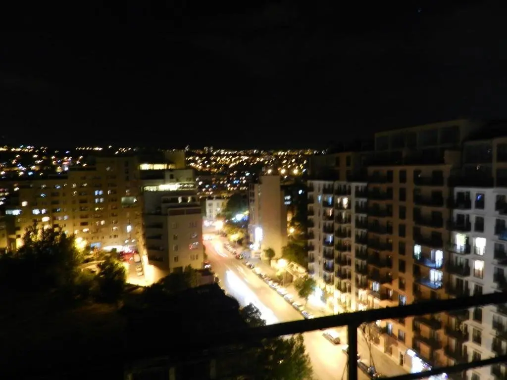 Тбилиси: Cozy Light Apartment at Bochorma