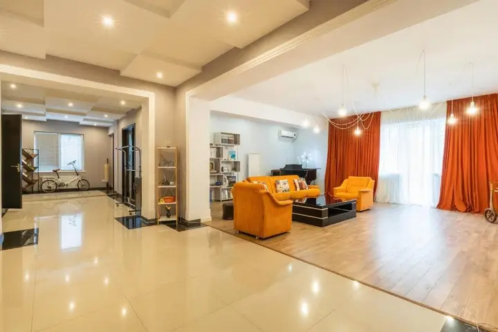 Тбилиси: Happy 4bedroom apartment in old Tbilisi