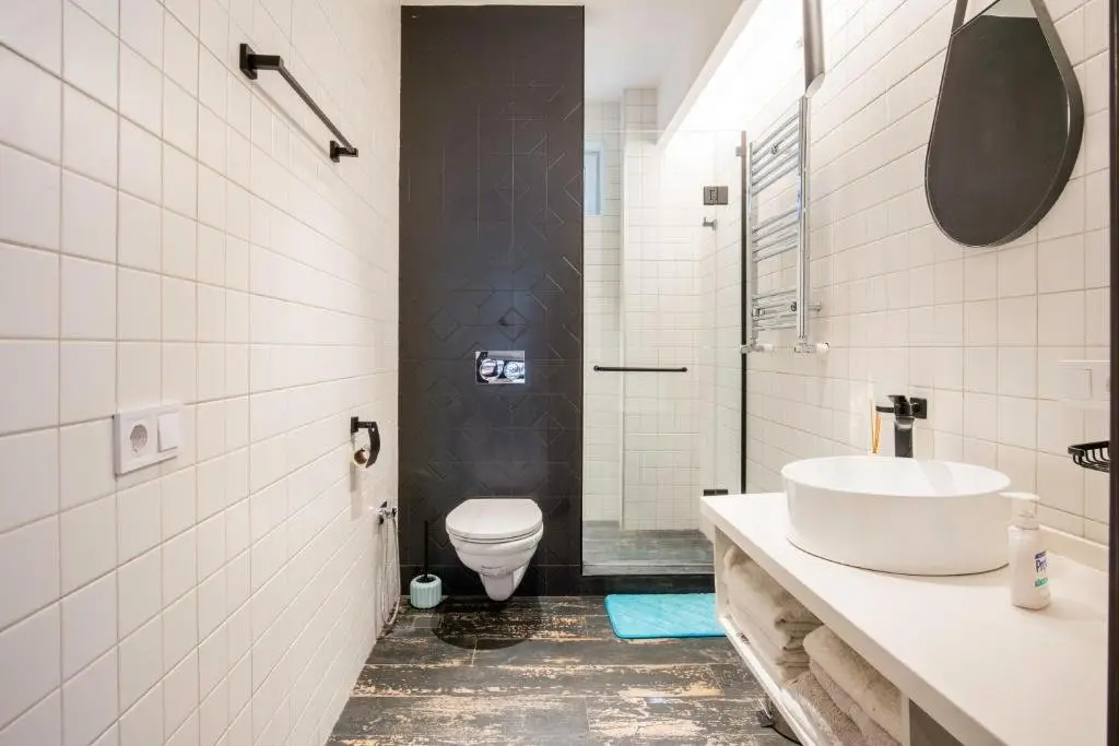 Тбилиси: Happy 4bedroom apartment in old Tbilisi