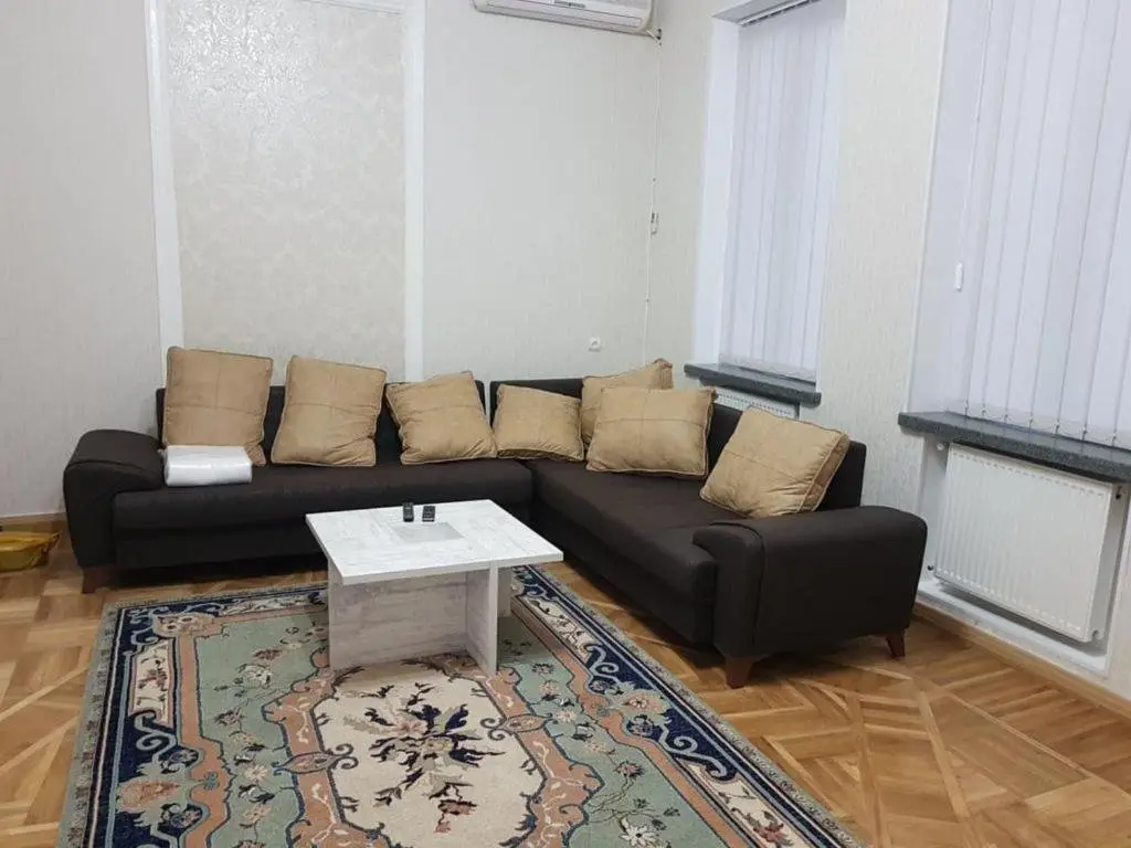 Кутаиси: Apartment Happy Holidays II