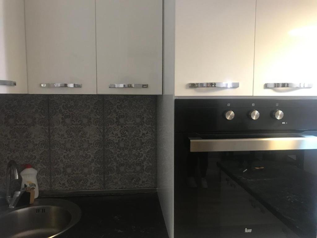 Тбилиси: Archil Tsagareli St 41 Apartment