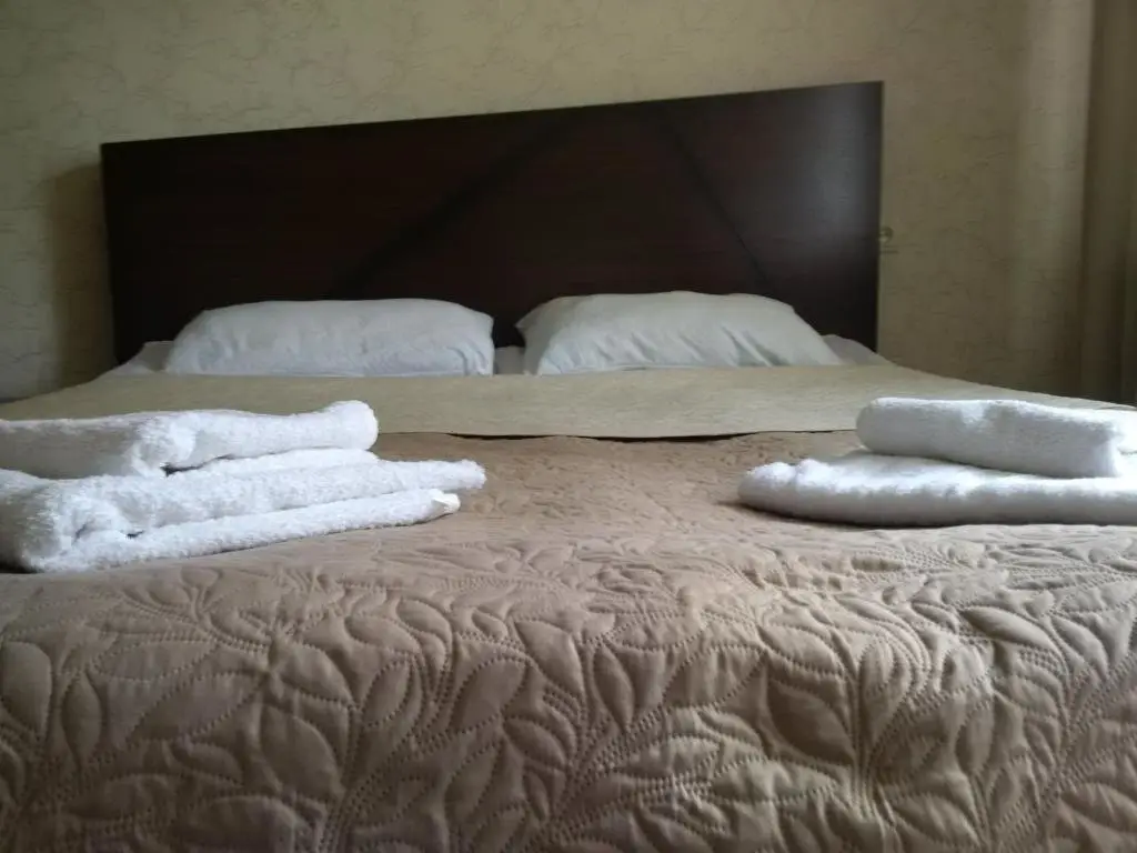 Тбилиси: BEZARHOUSE near metro