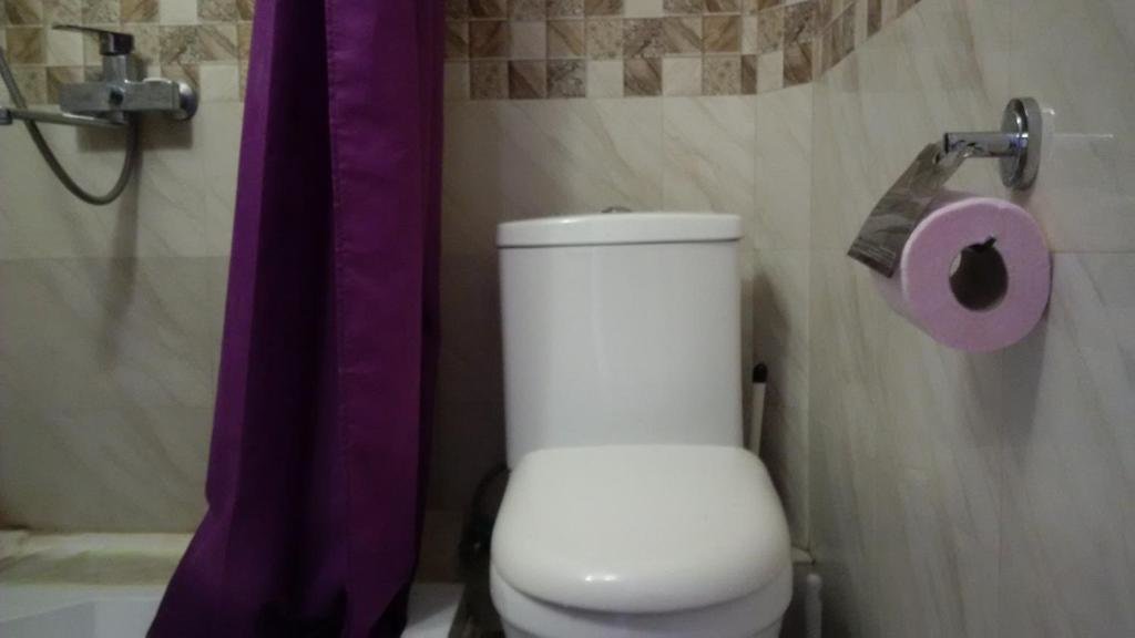 Тбилиси: BEZARHOUSE near metro