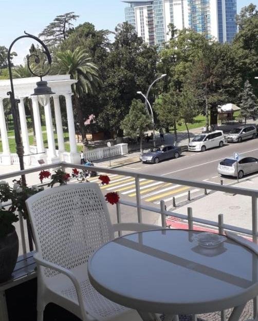 Батуми: Studio on Memed Abashidze Avenue