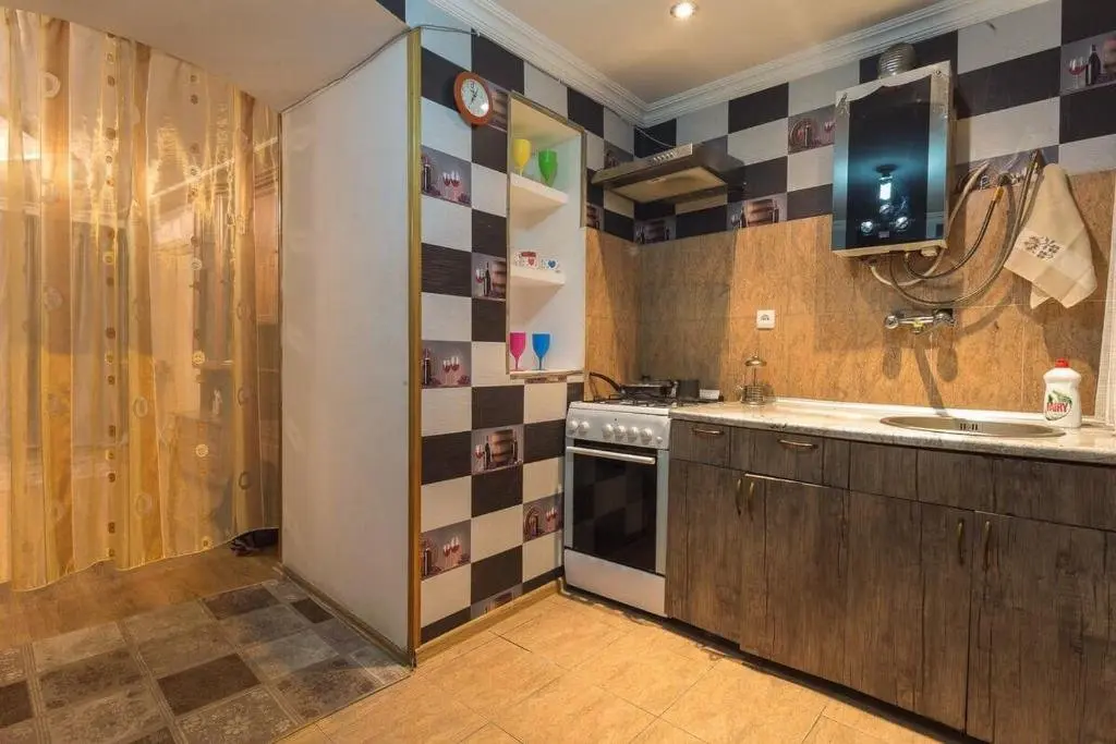 Тбилиси: Amaghleba Street No. 23 Apartment