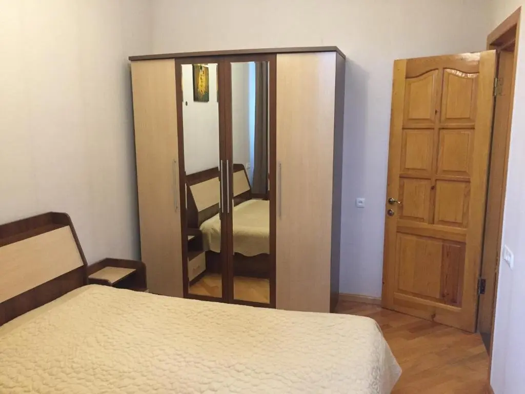 Тбилиси: Comfortable 1 Bedroom Apartment at Saburtalo