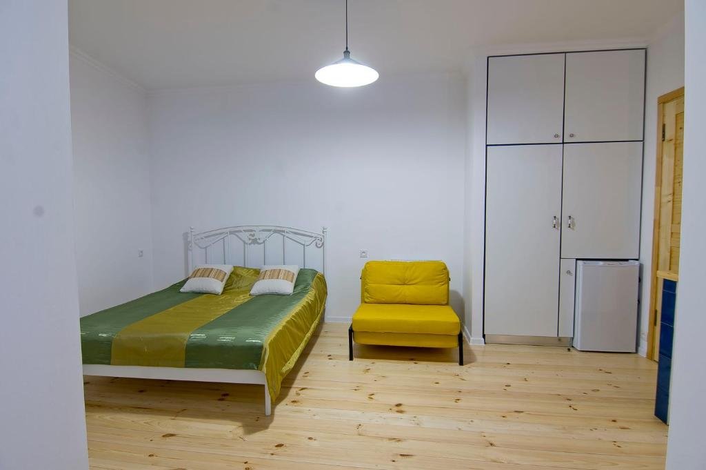 Тбилиси: Freedom Square Apartment Dadiani 9