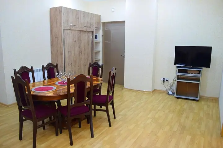 Тбилиси: Apartments Near Holiday Inn