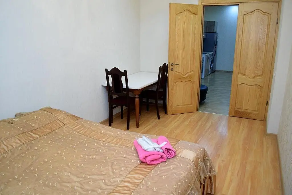 Тбилиси: Apartments Near Holiday Inn
