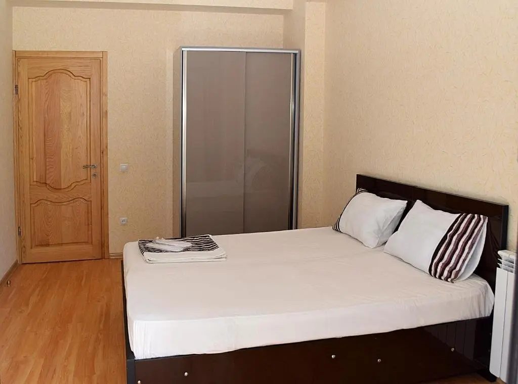 Тбилиси: Apartments Near Holiday Inn