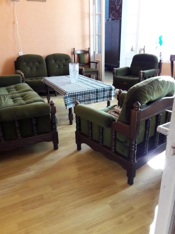 Тбилиси: Bright apartment in the centre of Tbilisi