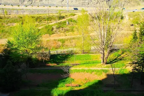 Sunny Apartment In The City Center Surrounded By Nature — фото 1