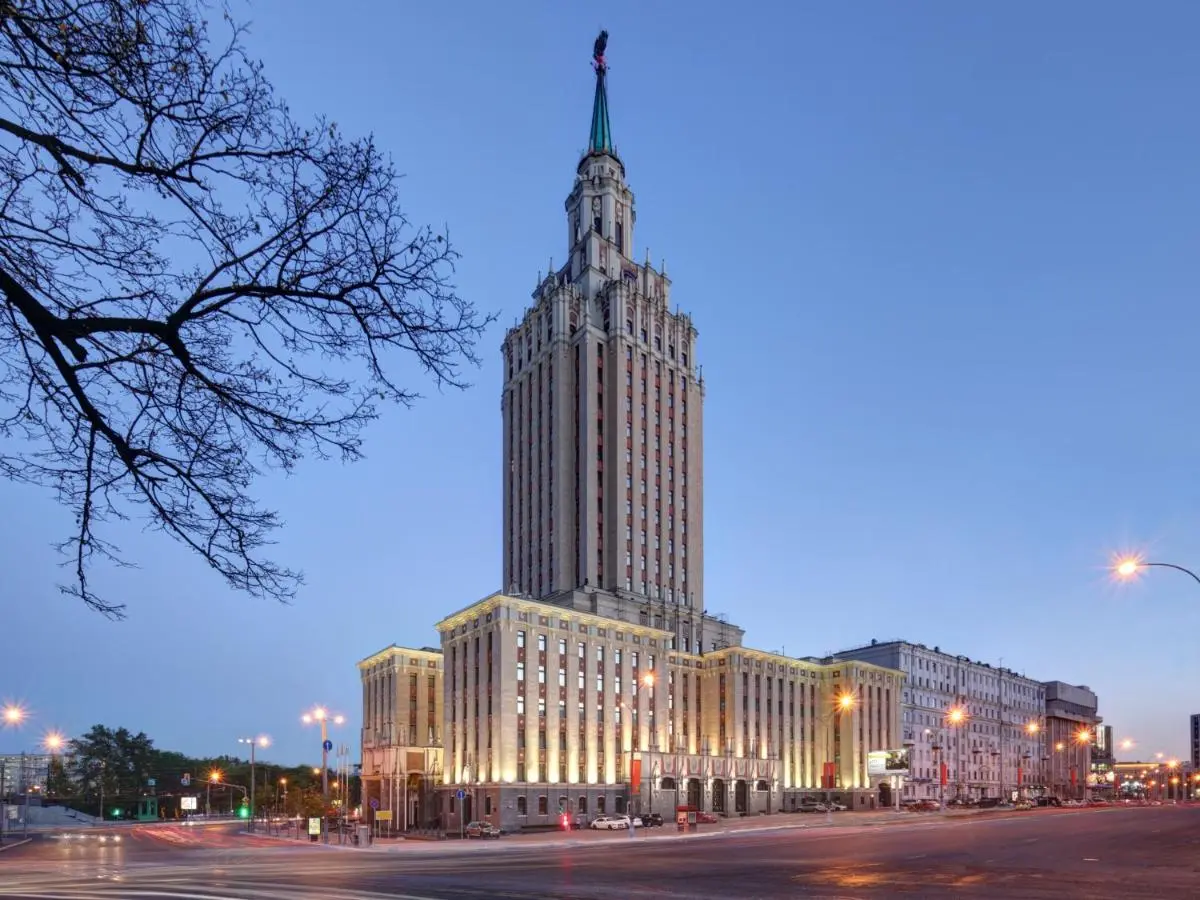 Москва: Хилтон Москва Ленинградская