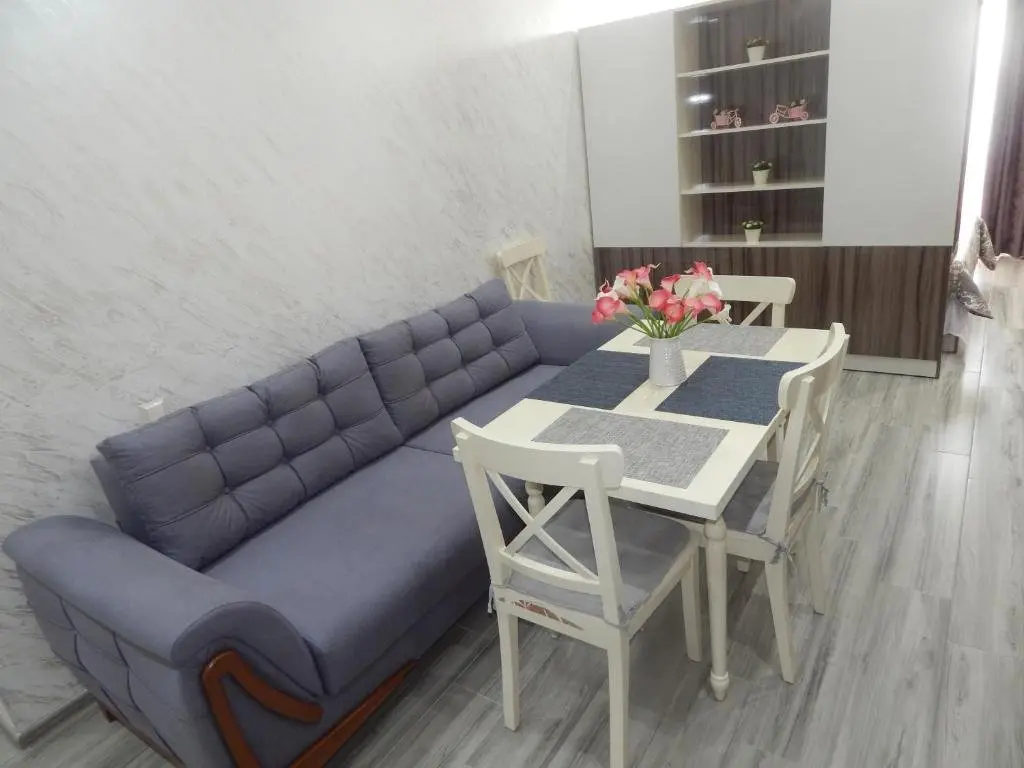 Батуми: Apartment near 6 May Park