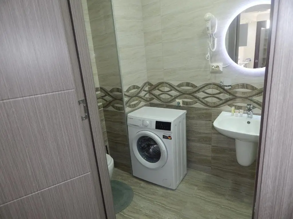 Батуми: Apartment near 6 May Park