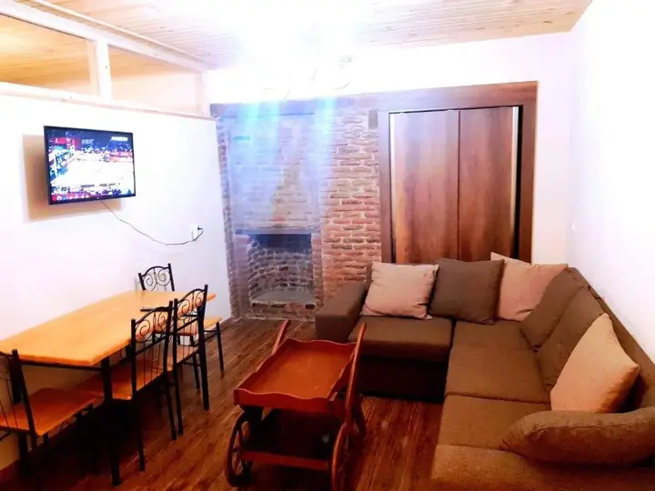 Тбилиси: Cozy apartment near Sheratontan