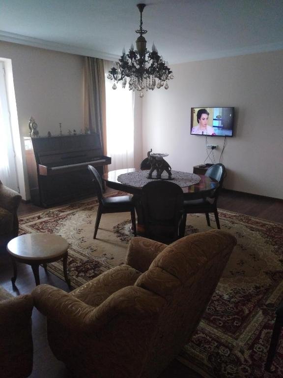 Кобулети: Kobuleti. Rustaveli Str. 162j. 37