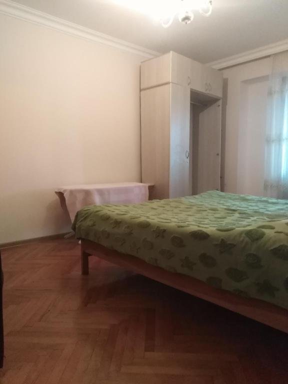 Кобулети: Kobuleti. Rustaveli Str. 162j. 37