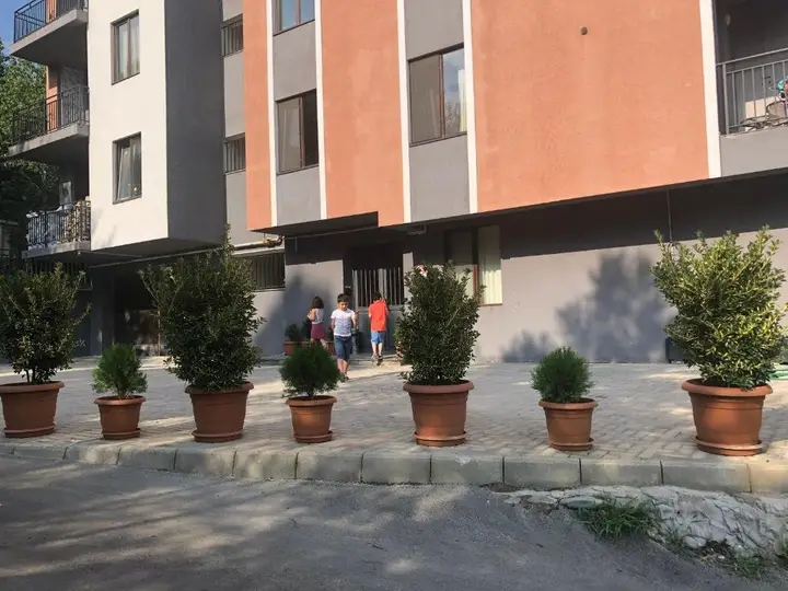 Тбилиси: Apartament nutsubidze 16
