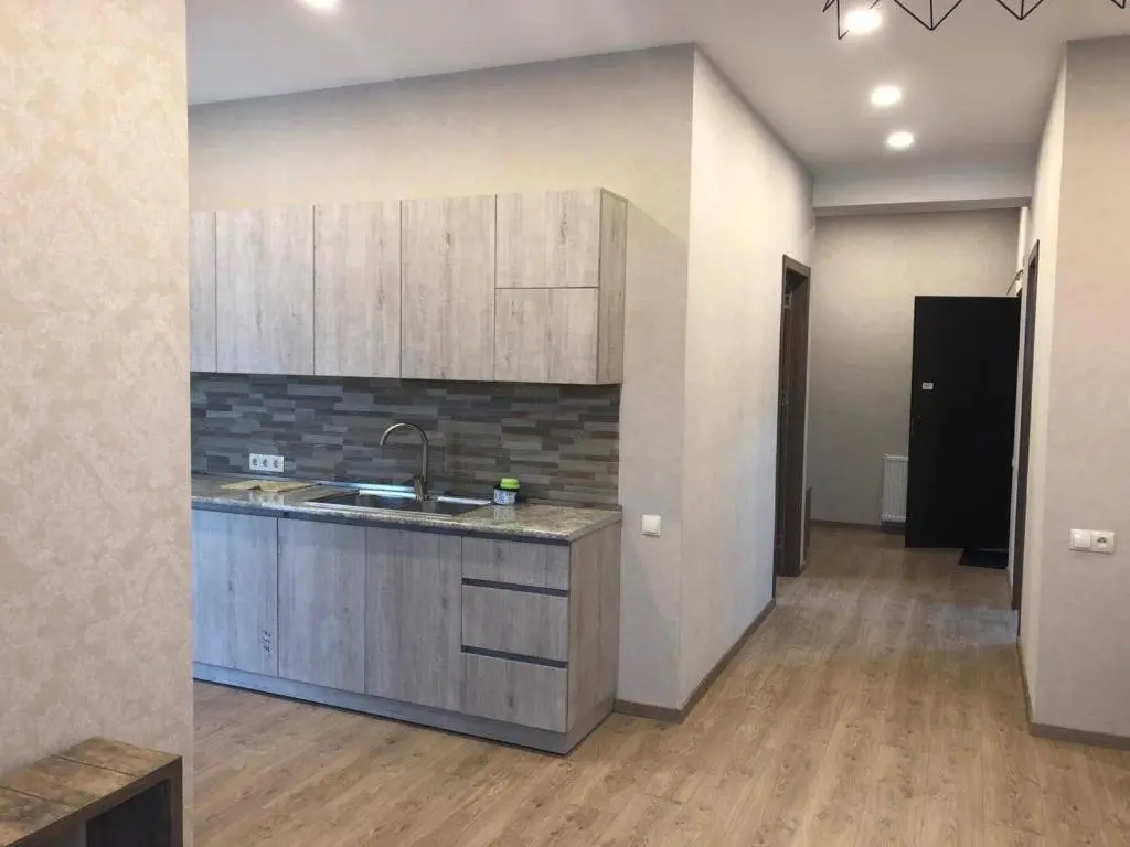Тбилиси: Apartament nutsubidze 16