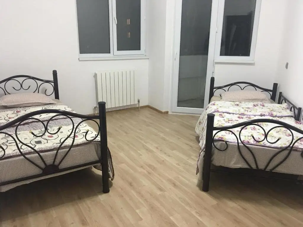 Тбилиси: George's Apartment