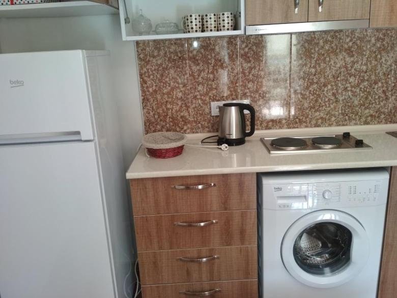 Уреки: Elit Apartament-14