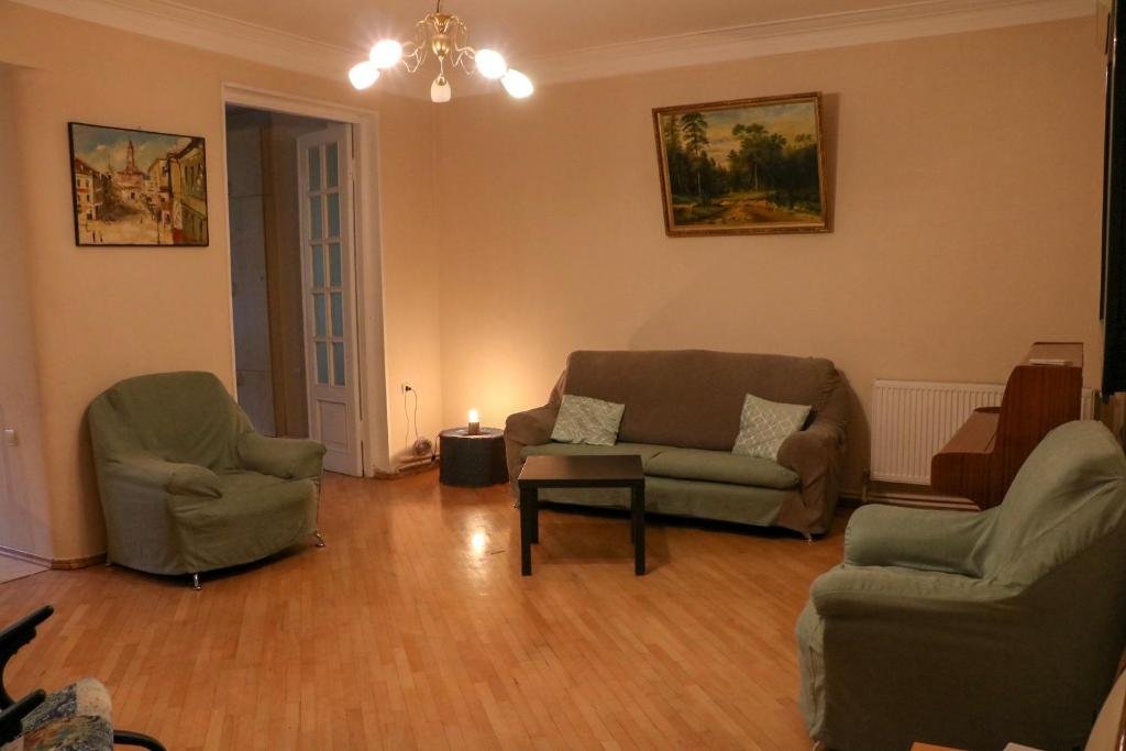 Тбилиси: Iosebidze 47 Apartment
