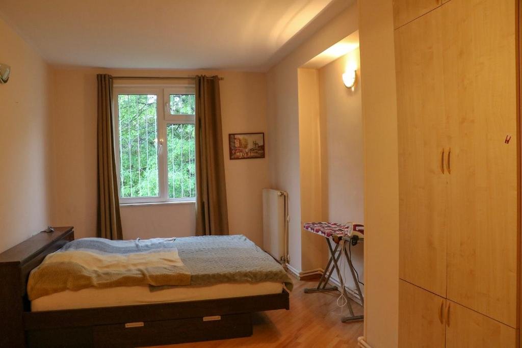 Тбилиси: Iosebidze 47 Apartment