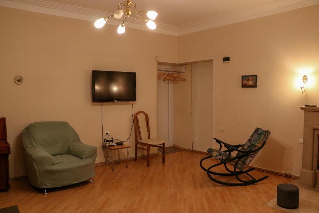 Тбилиси: Iosebidze 47 Apartment