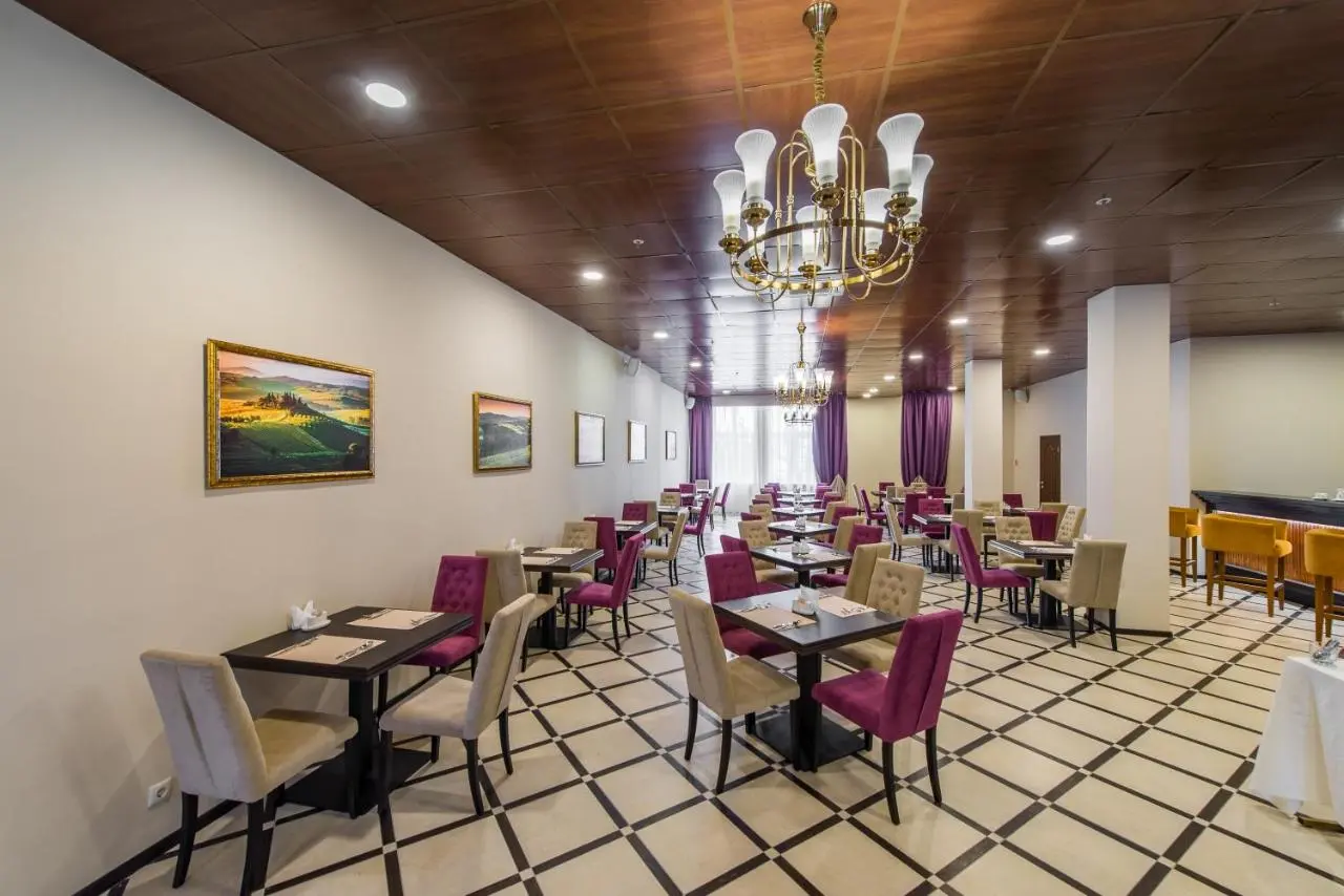 Москва: Отель Fortis Hotel Dubrovka