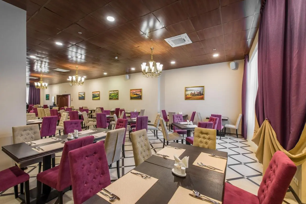 Москва: Отель Fortis Hotel Dubrovka