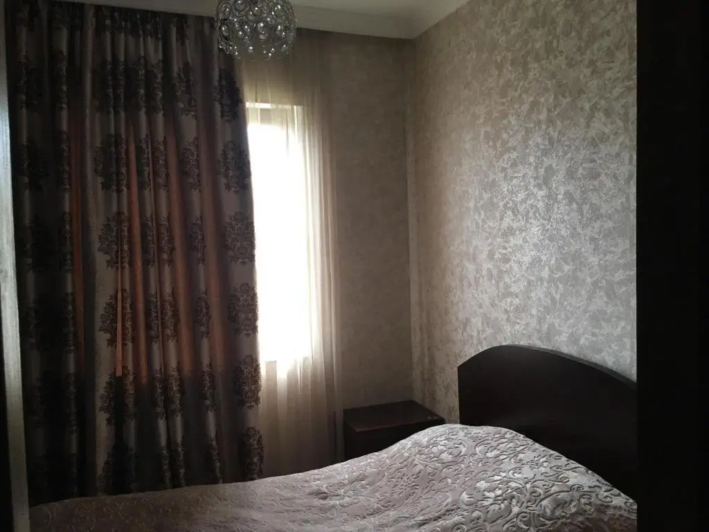 Батуми: Goniona Apartament