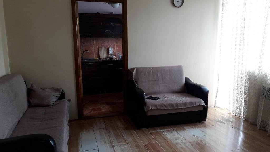 Батуми: Apartment on Luka Asatiani 45