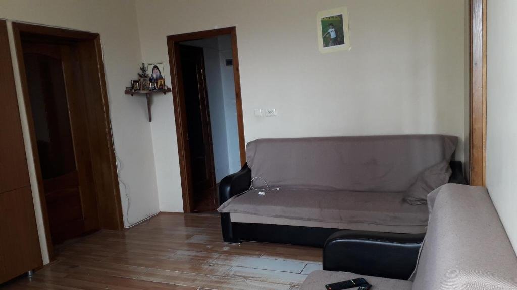 Батуми: Apartment on Luka Asatiani 45