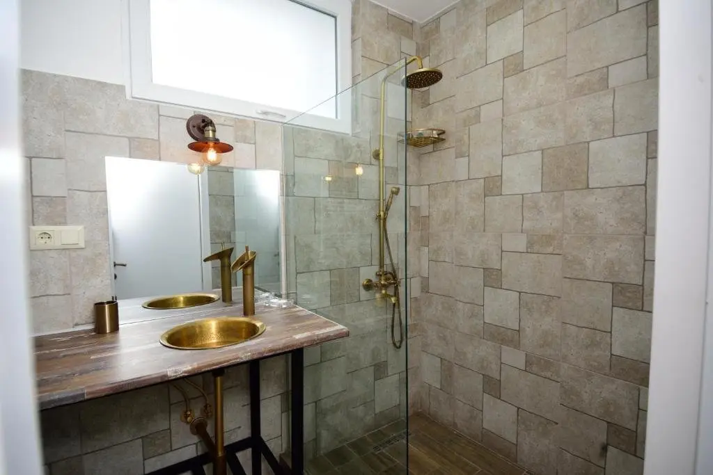 Тбилиси: Studio Apartment Near Fabrika